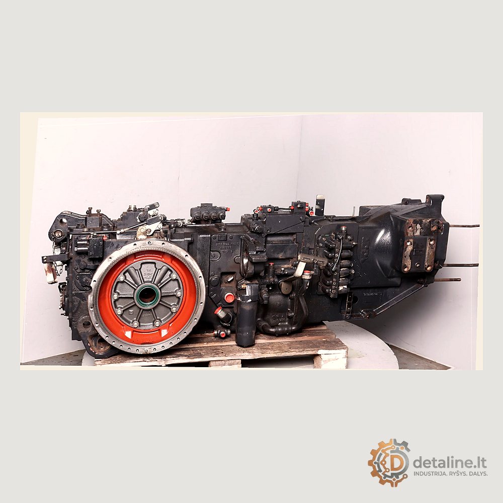 Deutz-Fahr traktoriaus naudota pavarų dėžė, Detaline