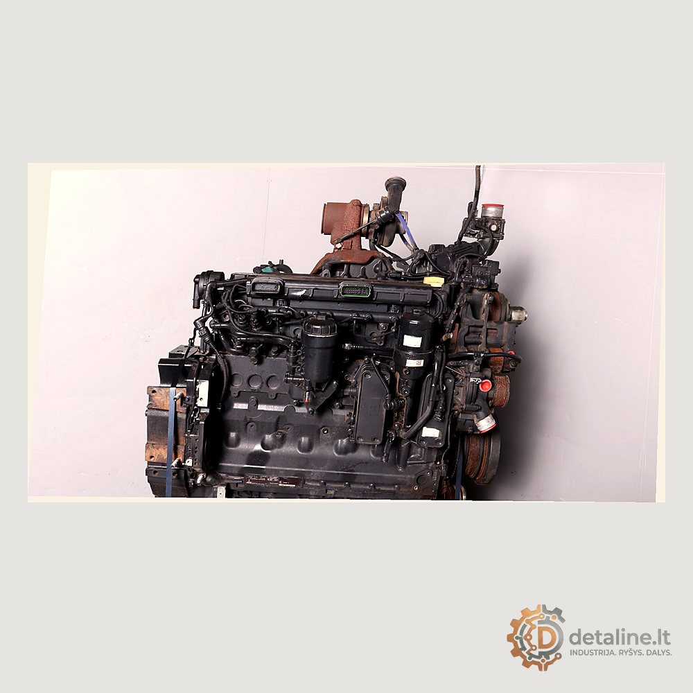 Deutz-Fahr traktoriaus naudotas variklis, Detaline